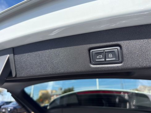 Certified 2025 Audi Q5 Premium Plus w/ Premium Plus image 31