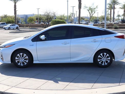 Certified 2021 Toyota Prius Prime Limited image 8