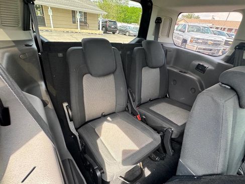 Used 2021 Ford Transit Connect XL FWD image 13