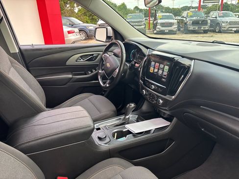 Used 2019 Chevrolet Traverse LT AWD/4WD image 19
