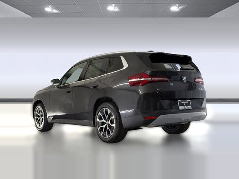 New 2026 BMW X3 xDrive30 w/ Premium Package image 3