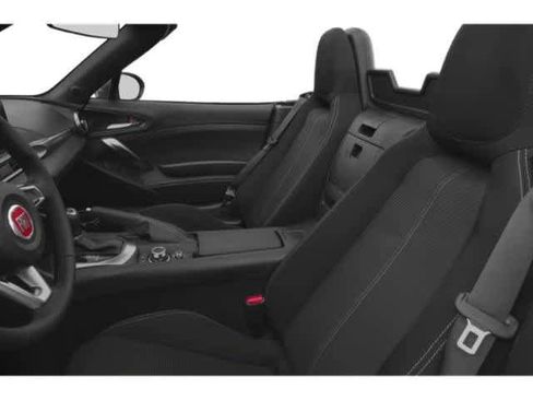 Used 2018 FIAT 124 Spider Classica w/ Technology & Siriusxm Group image 12