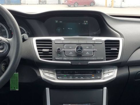 Used 2015 Honda Accord LX image 25