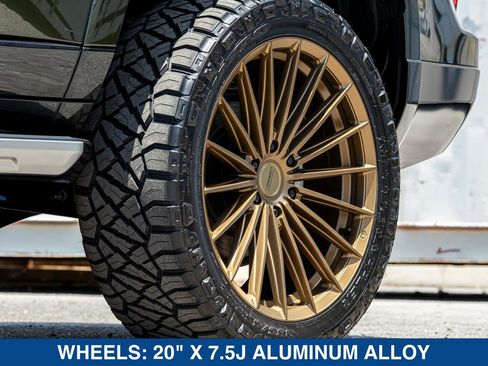 Used 2025 Lexus GX 550 w/ Accessory Package (Z1) AWD/4WD image 27