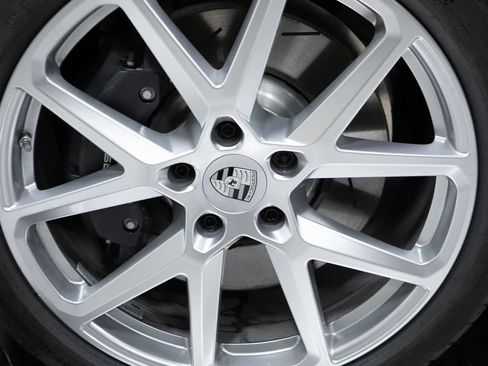 New 2026 Porsche Panamera 4 image 11