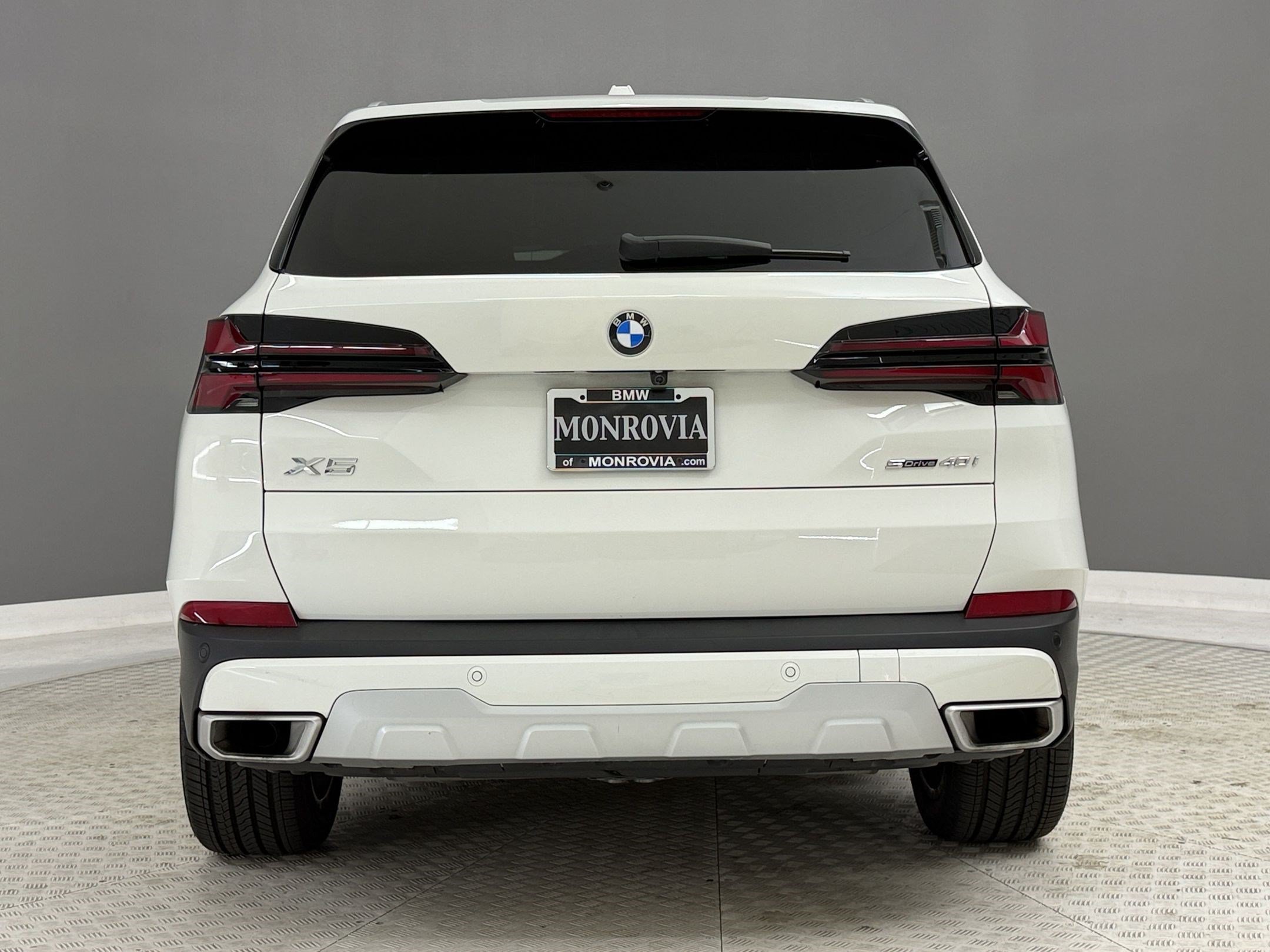 Used 2024 BMW X5 sDrive40i RWD image 10