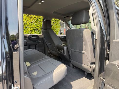 Used 2020 Chevrolet Silverado 2500 LT w/ Convenience Package image 37