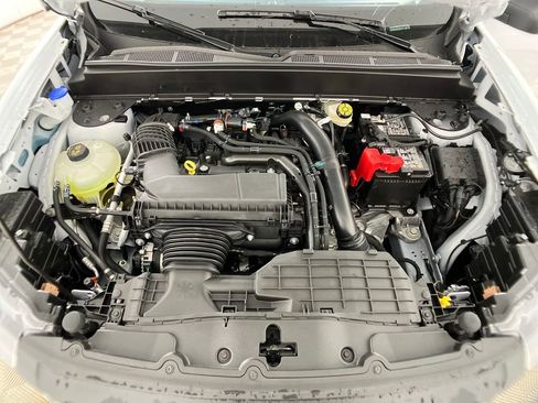 New 2025 Ford Maverick XLT w/ Equipment Group 302A image 30