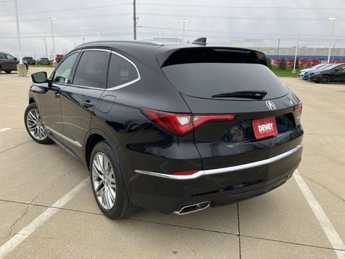 Used 2023 Acura MDX SH-AWD w/ Advance Package image 6