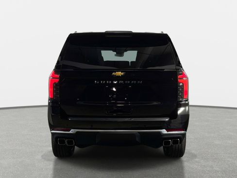 Used 2026 Chevrolet Suburban High Country w/ Sun And Tow Package AWD/4WD image 4