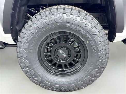 New 2025 Toyota Tacoma TRD Off-Road image 30