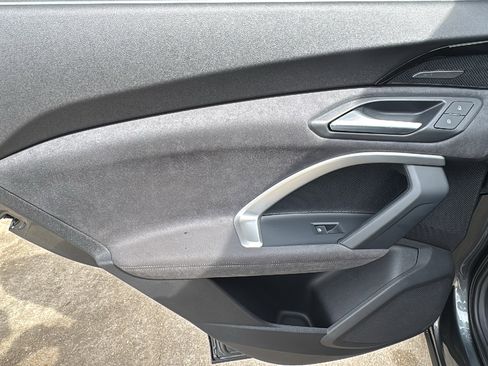 Used 2025 Audi SQ5 Premium Plus image 23