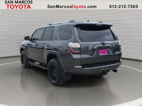 Used 2022 Toyota 4Runner SR5 Premium w/ Moonroof Package AWD/4WD image 8
