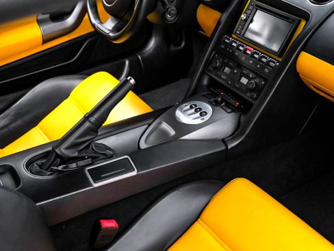 Used 2005 Lamborghini Gallardo image 20