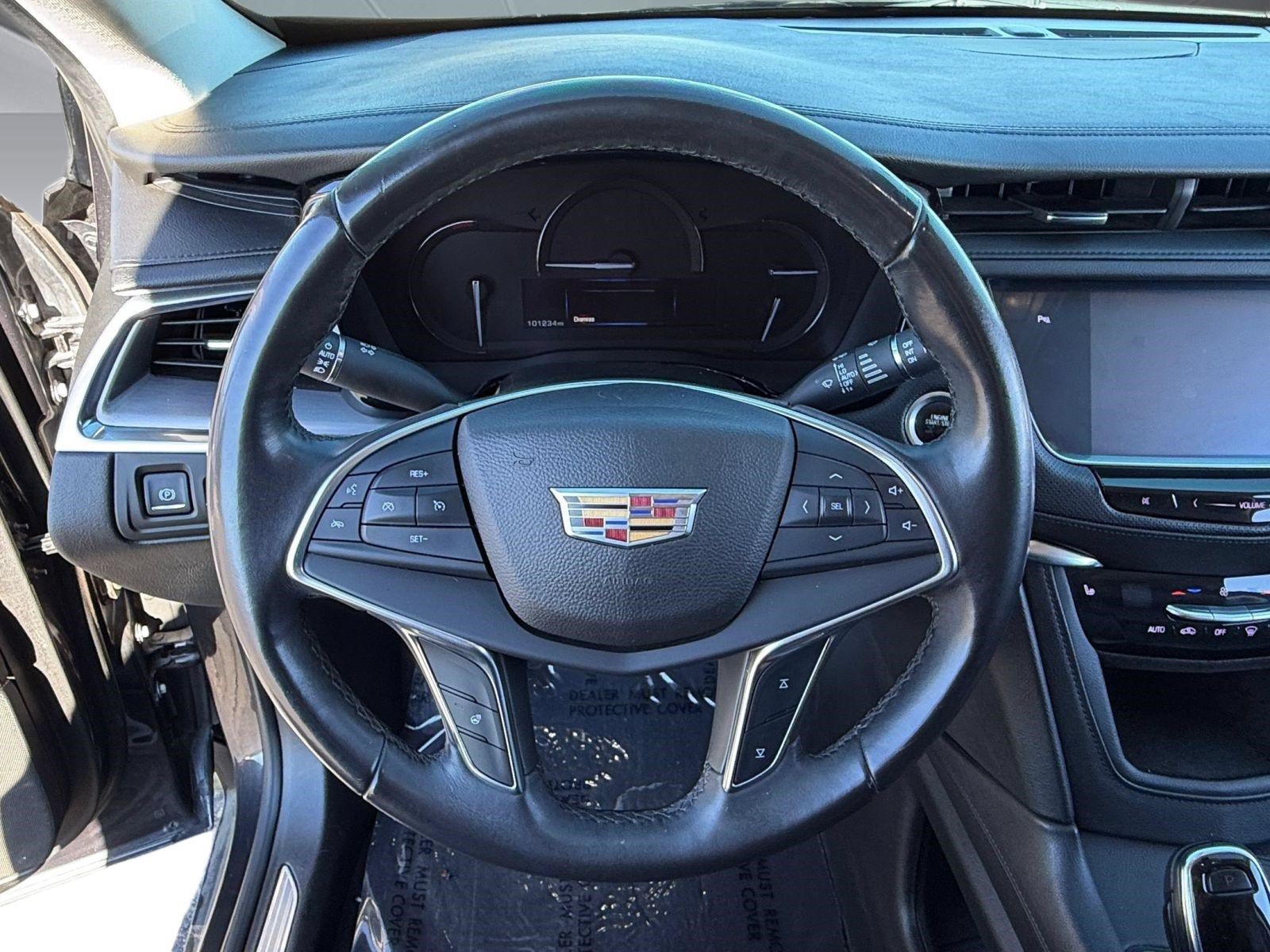 Used 2017 Cadillac XT5 Luxury FWD image 11