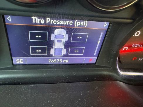 Used 2019 Chevrolet Silverado 1500 RST w/ All-Star Edition image 10