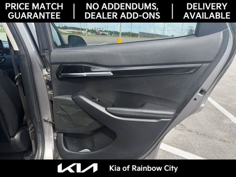 Used 2023 Kia Seltos S FWD image 16