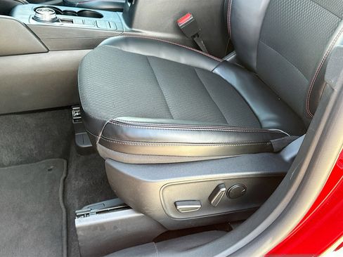 Certified 2025 Ford Escape ST-Line FWD image 18