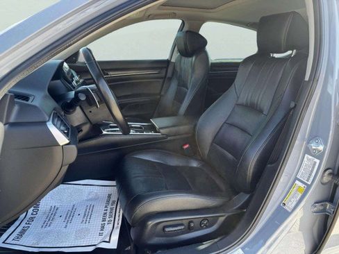 Used 2021 Honda Accord Touring image 18