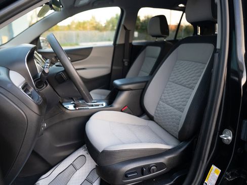 Used 2020 Chevrolet Equinox LS w/ LPO, Cargo Package image 21