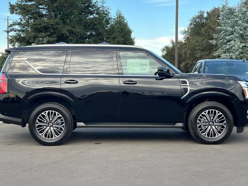 New 2026 Nissan Armada Platinum image 3