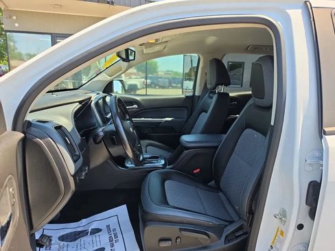 Used 2017 Chevrolet Colorado Z71 AWD/4WD image 14