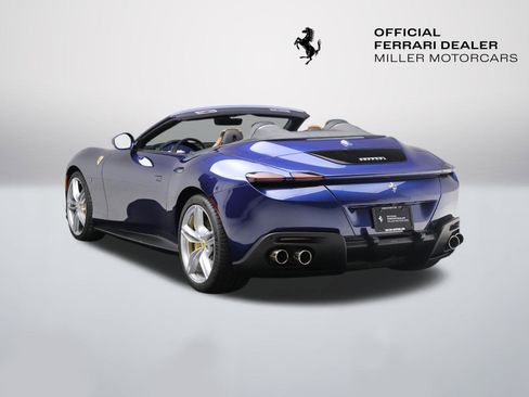 Certified 2025 Ferrari Roma Spider image 6