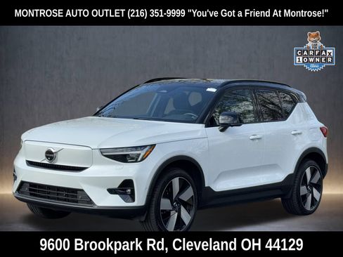Used 2023 Volvo XC40 Recharge Ultimate w/ Protection Package Premier image 3