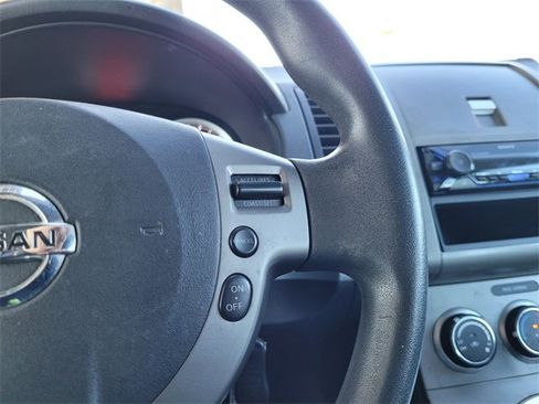 Used 2010 Nissan Sentra 2.0 S image 12