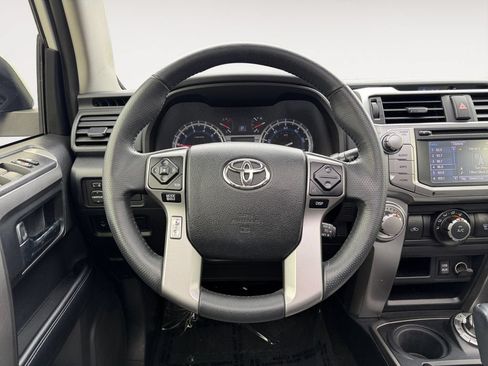 Used 2019 Toyota 4Runner SR5 Premium AWD/4WD image 13