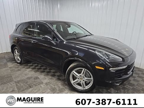 Used 2017 Porsche Cayenne Platinum Edition AWD/4WD image 7