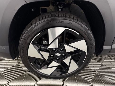 Used 2024 Hyundai Kona Limited image 12