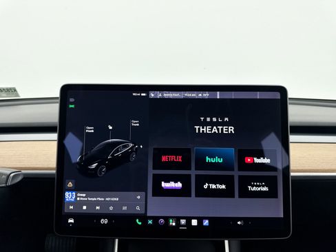 Used 2020 Tesla Model 3 Standard Range Plus RWD image 25