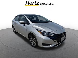Used 2025 Nissan Versa SV video 1