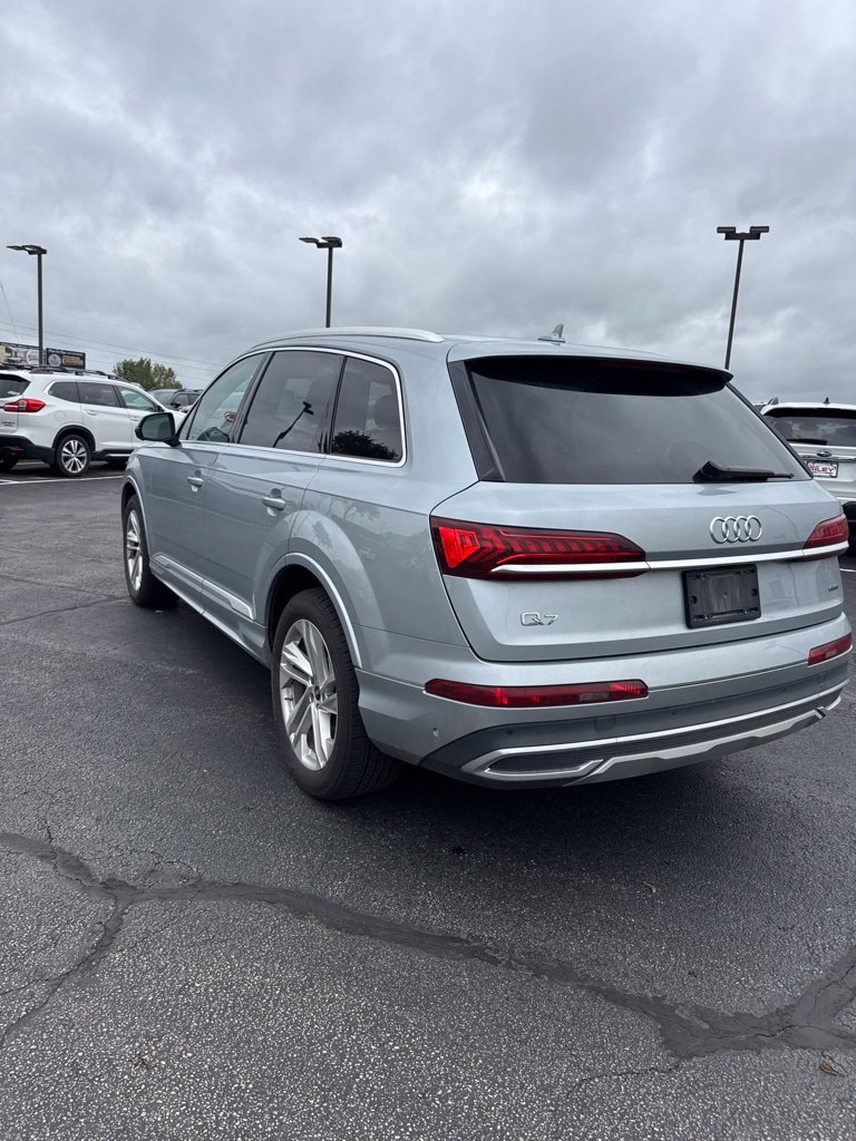 Used 2024 Audi Q7 3.0T Premium Plus AWD/4WD image 9