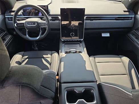 New 2026 GMC Sierra EV Elevation w/ LPO, Elevation Dark Package image 22