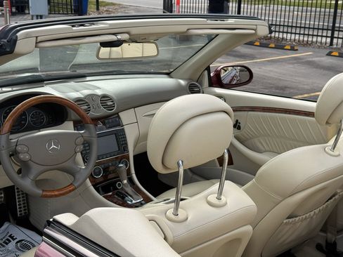 Used 2009 Mercedes-Benz CLK 350 CLK 350 Cabriolet 2D image 17