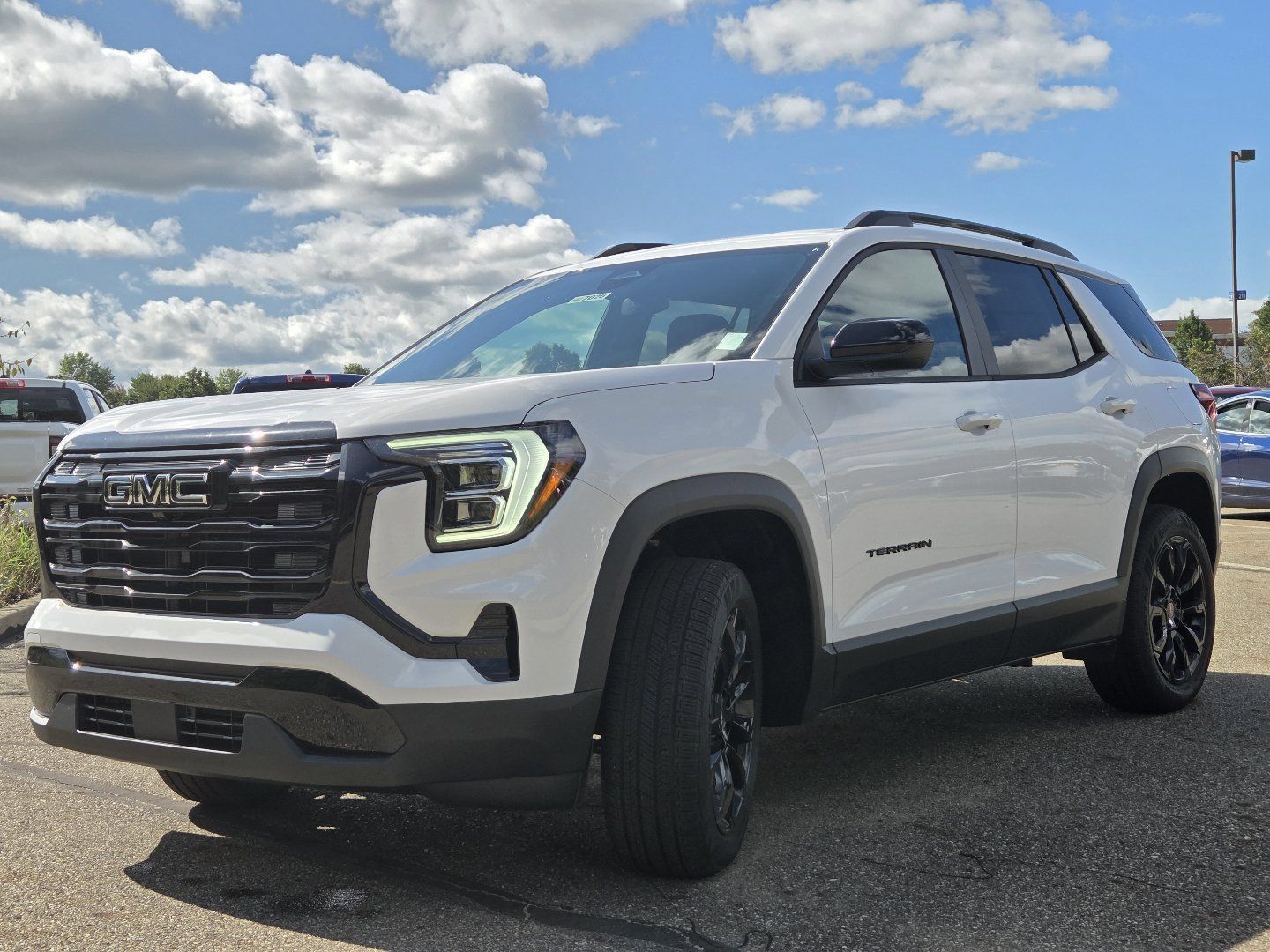 New 2027 GMC Terrain Elevation w/ Elevation Premium Package AWD/4WD image 14