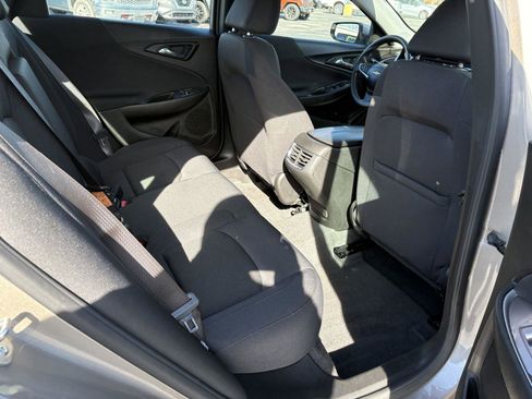 Used 2024 Chevrolet Malibu LT image 12