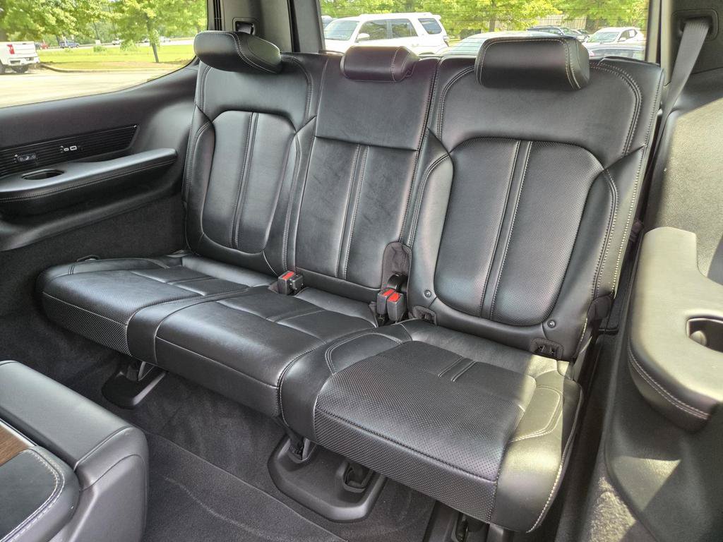 Used 2023 Jeep Grand Wagoneer 4WD image 20