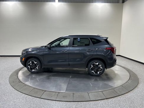 New 2026 Kia Seltos S image 9