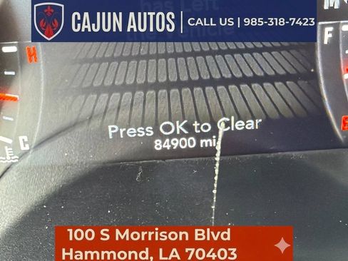 Used 2020 Dodge Challenger SXT RWD image 42