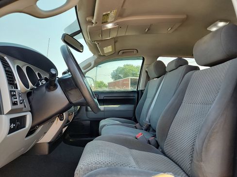 Used 2013 Toyota Tundra 2WD CrewMax w/ Tow Pkg image 11