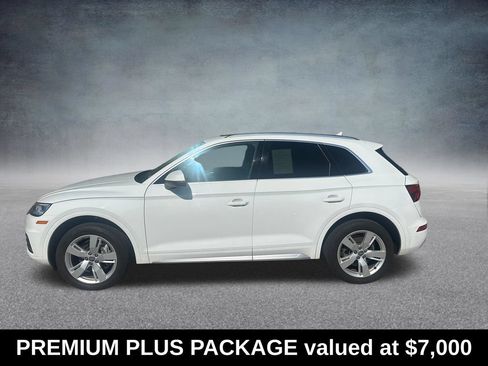 Used 2019 Audi Q5 2.0T Premium Plus w/ Premium Plus Package AWD/4WD image 2