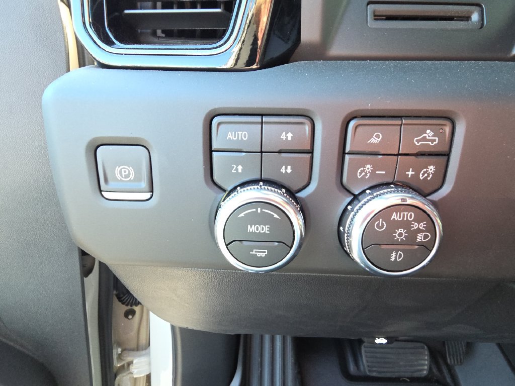 New 2026 GMC Sierra 1500 AT4 AWD/4WD image 22