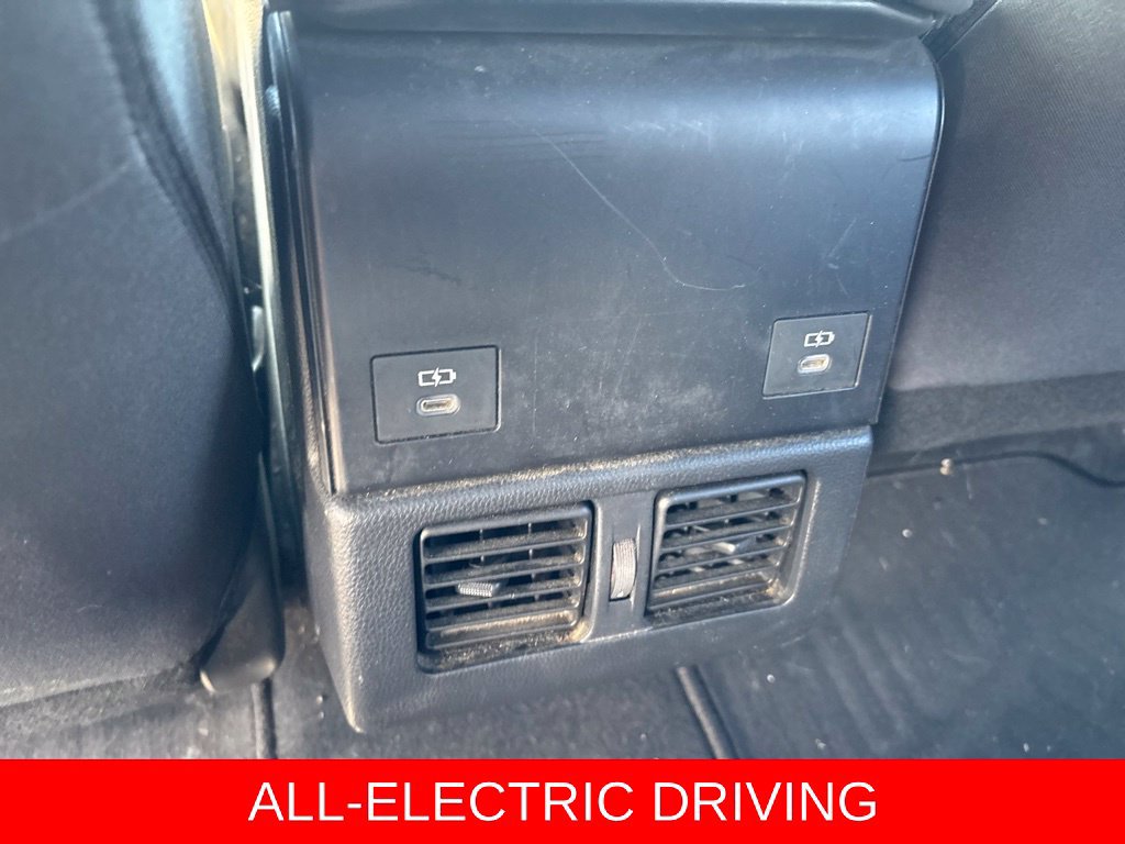 Used 2023 Subaru Solterra AWD image 18