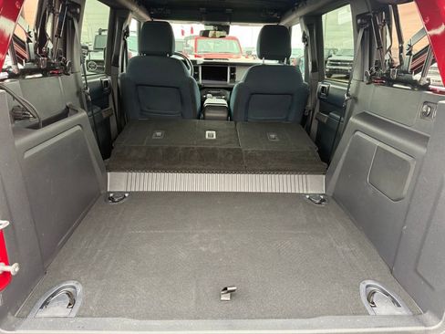 Used 2021 Ford Bronco Outer Banks AWD/4WD image 34