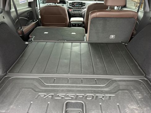 Certified 2024 Honda Passport EX-L image 17