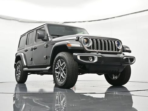 New 2026 Jeep Wrangler Unlimited Sahara image 37