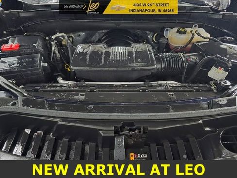 Used 2024 Chevrolet Suburban LT image 24